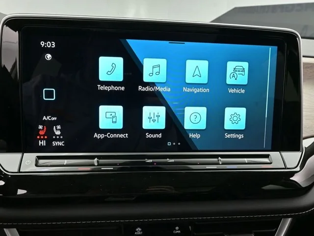 New 2026 Pure Gray Volkswagen 2.0T SE W/TECHNOLOGY image 21