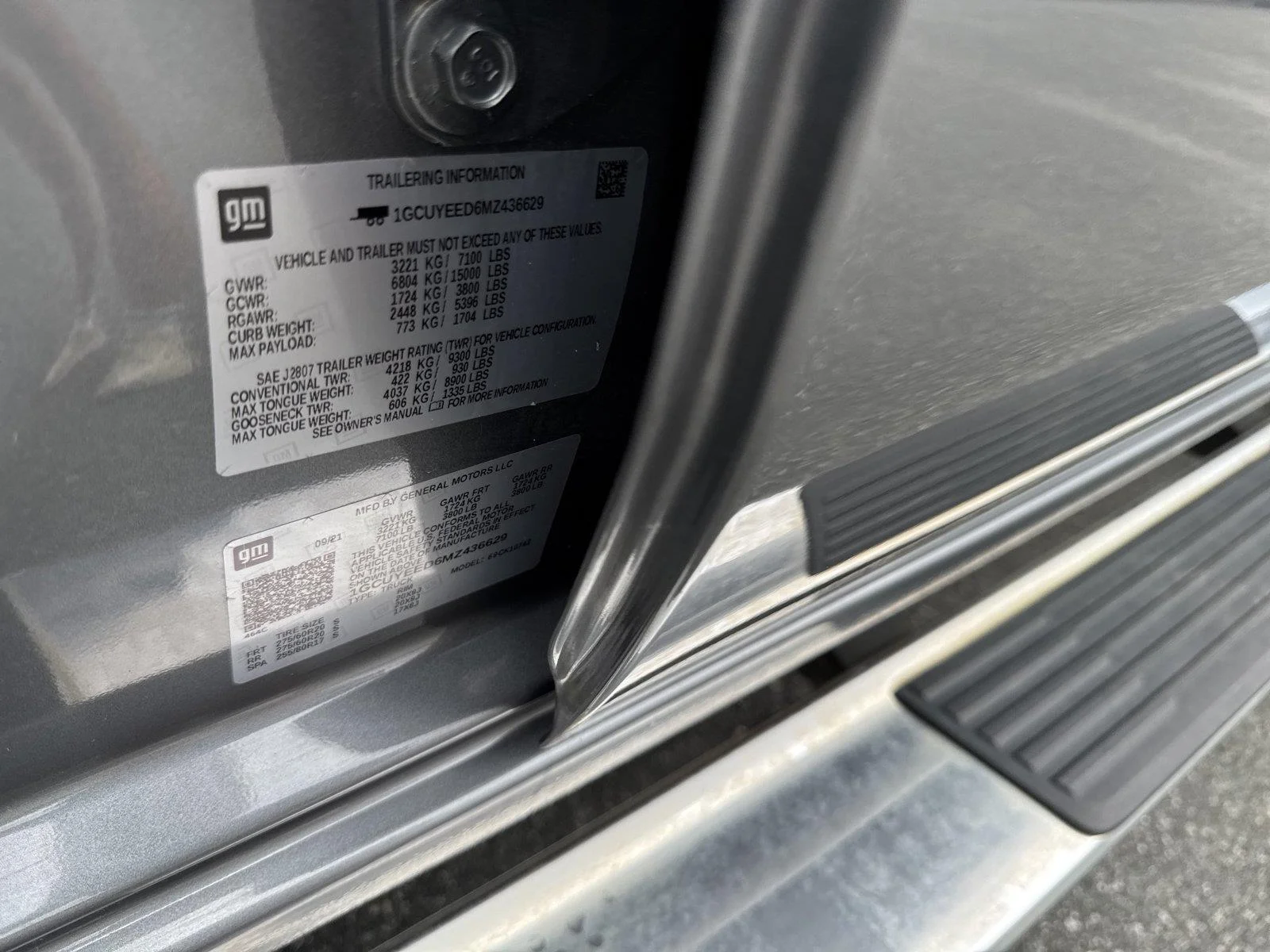 Used 2021 SATIN STEEL METALLIC Chevrolet RST image 37