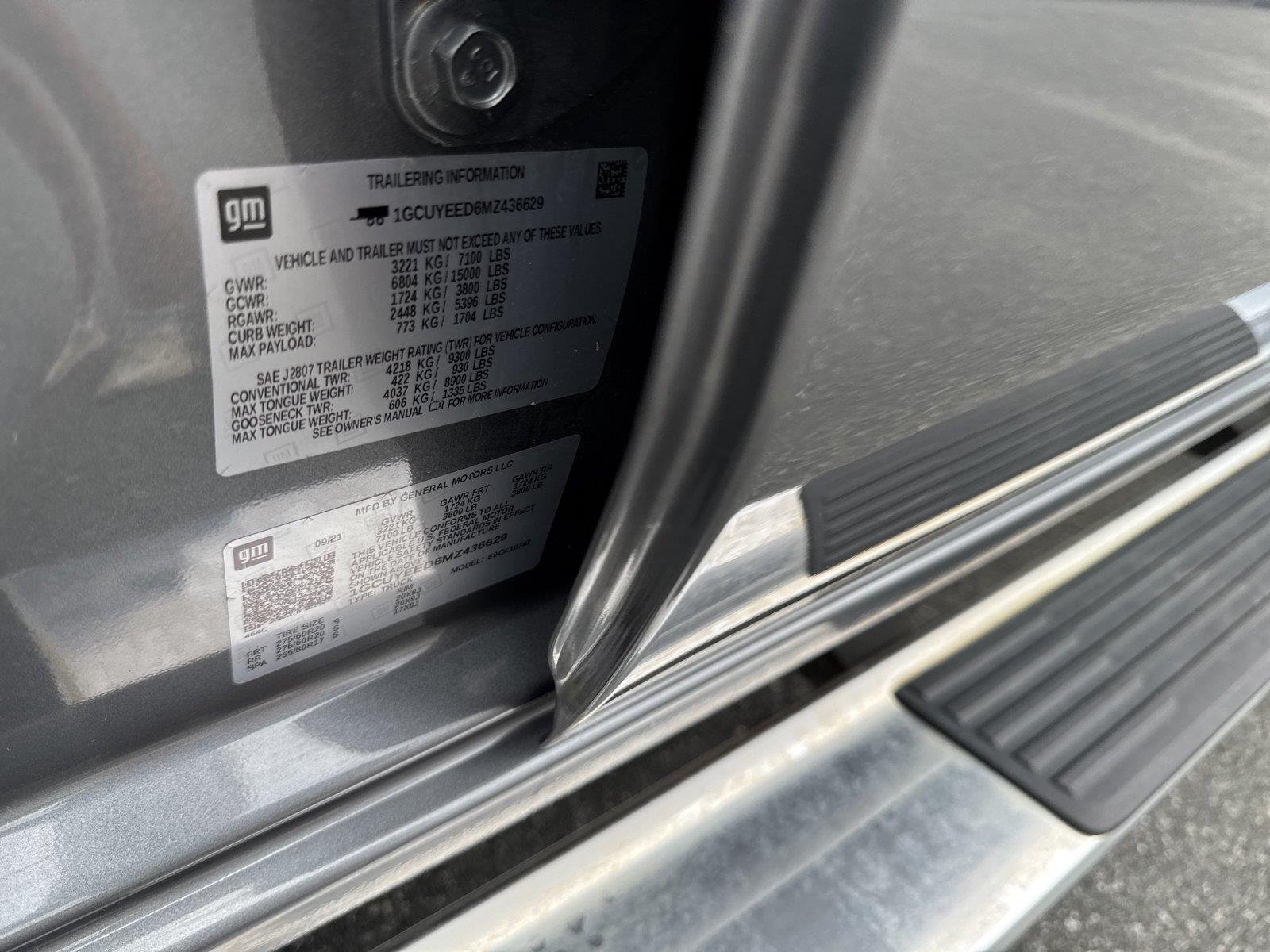 Used 2021 SATIN STEEL METALLIC Chevrolet RST image 37
