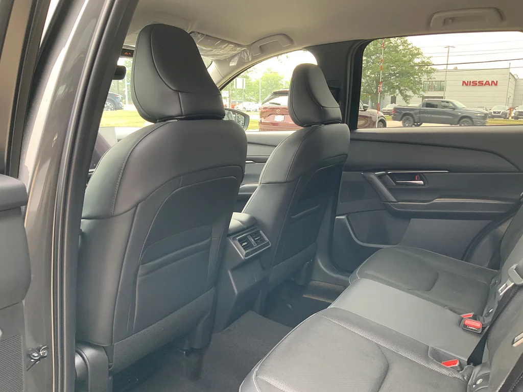 New 2026 Machine Gray Metallic Mazda 2.5 S Select AWD image 7