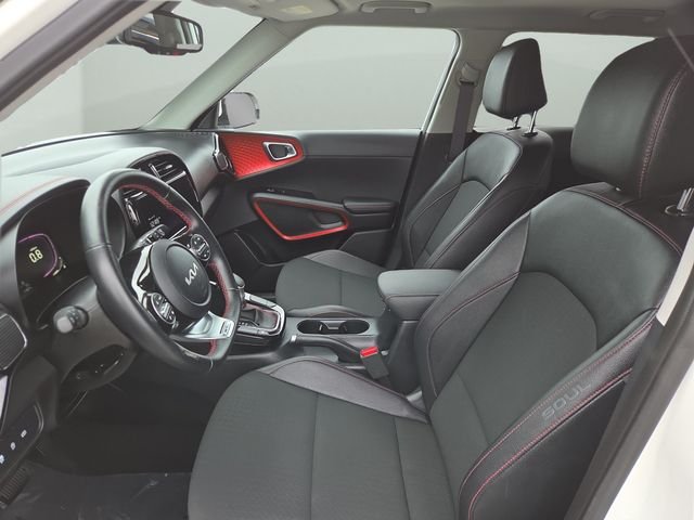 Used 2023 Snow White Pearl Kia GT-Line image 15