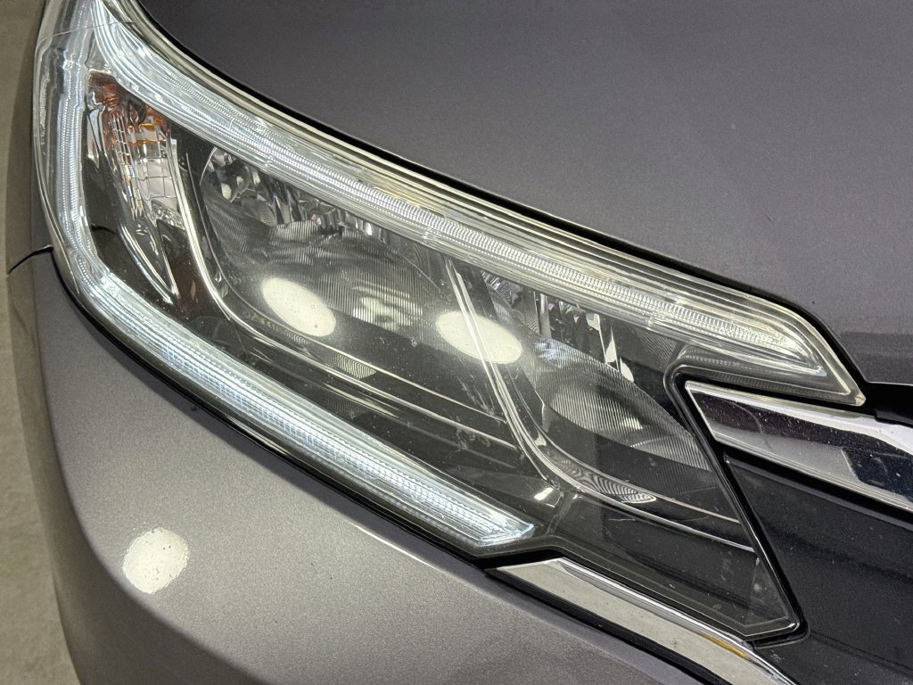 Used 2015 Modern Steel Metallic Honda EX-L image 38