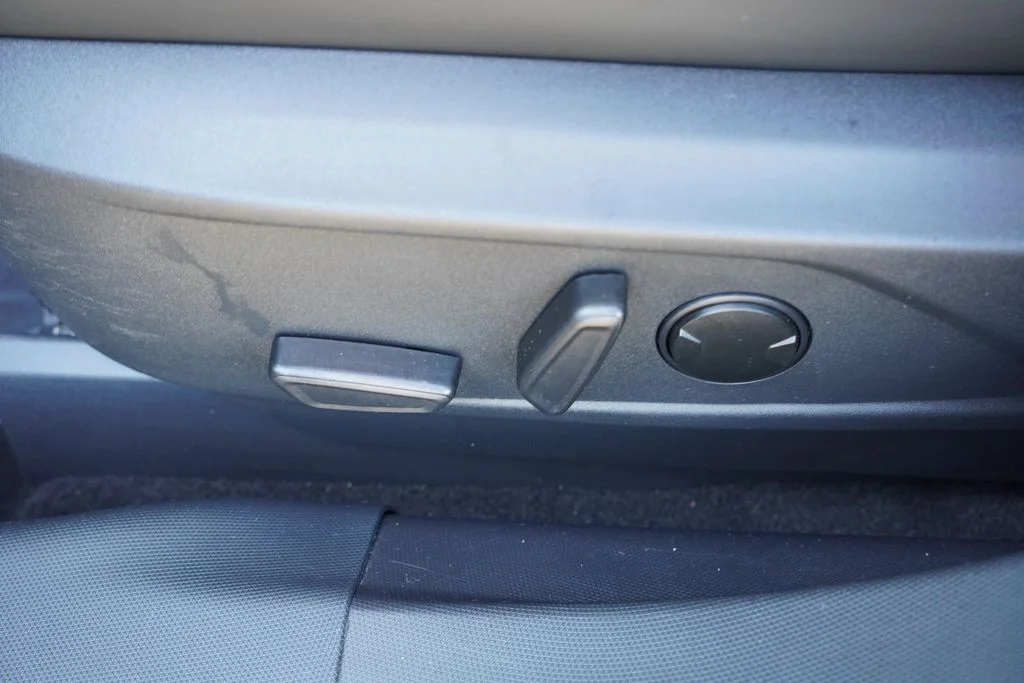Certified Used 2023 Gray Ford Premium image 25