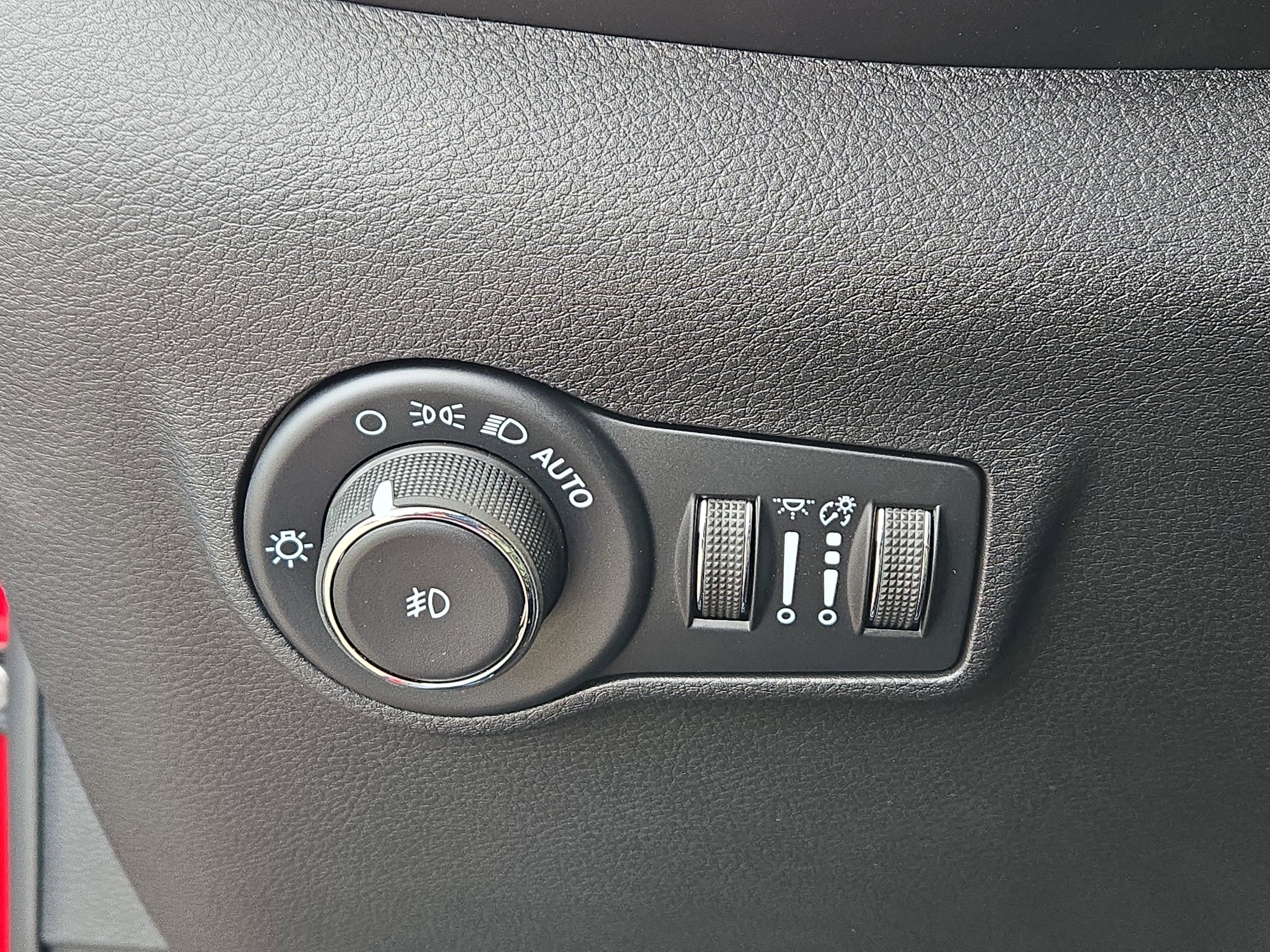 New 2026 Red Hot Pearlcoat Jeep Limited image 21