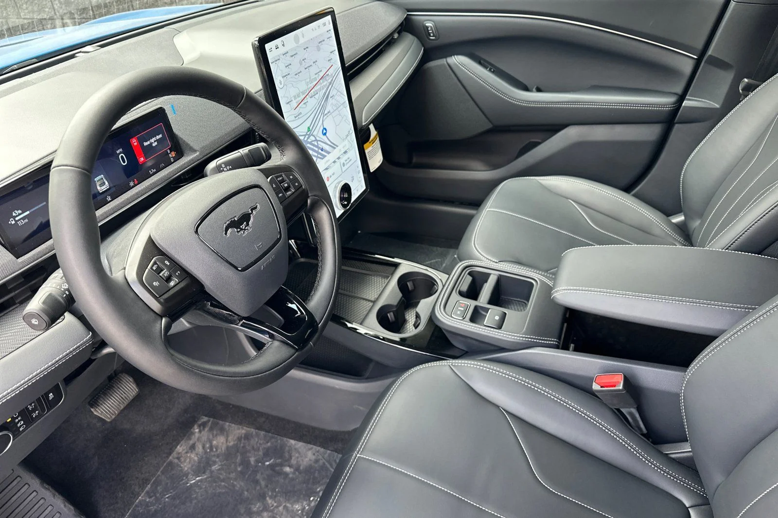 New 2026 Blue Ford Select image 9