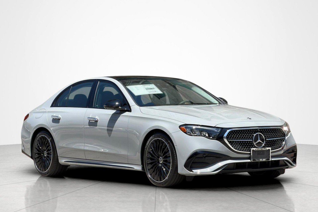 New 2026 MANUFAKTUR Alpine Grey Mercedes-Benz E 350 RWD Sedan image 7