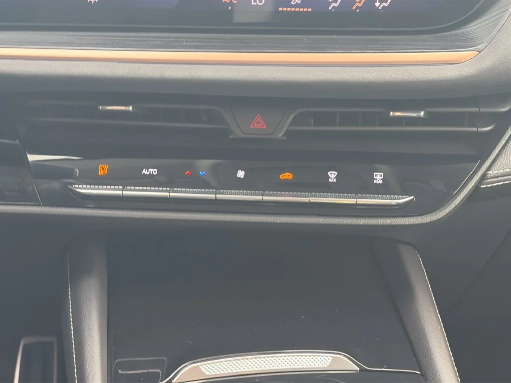 2025 Buick Envision Sport Touring - Photo 18