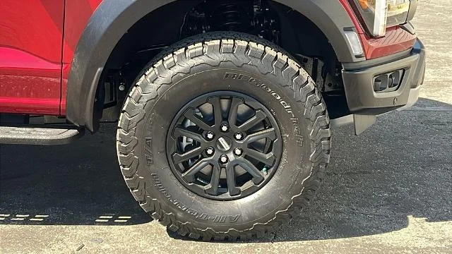 New 2026 Ruby Red Metallic Tinted Clearcoat Ford Raptor® image 33