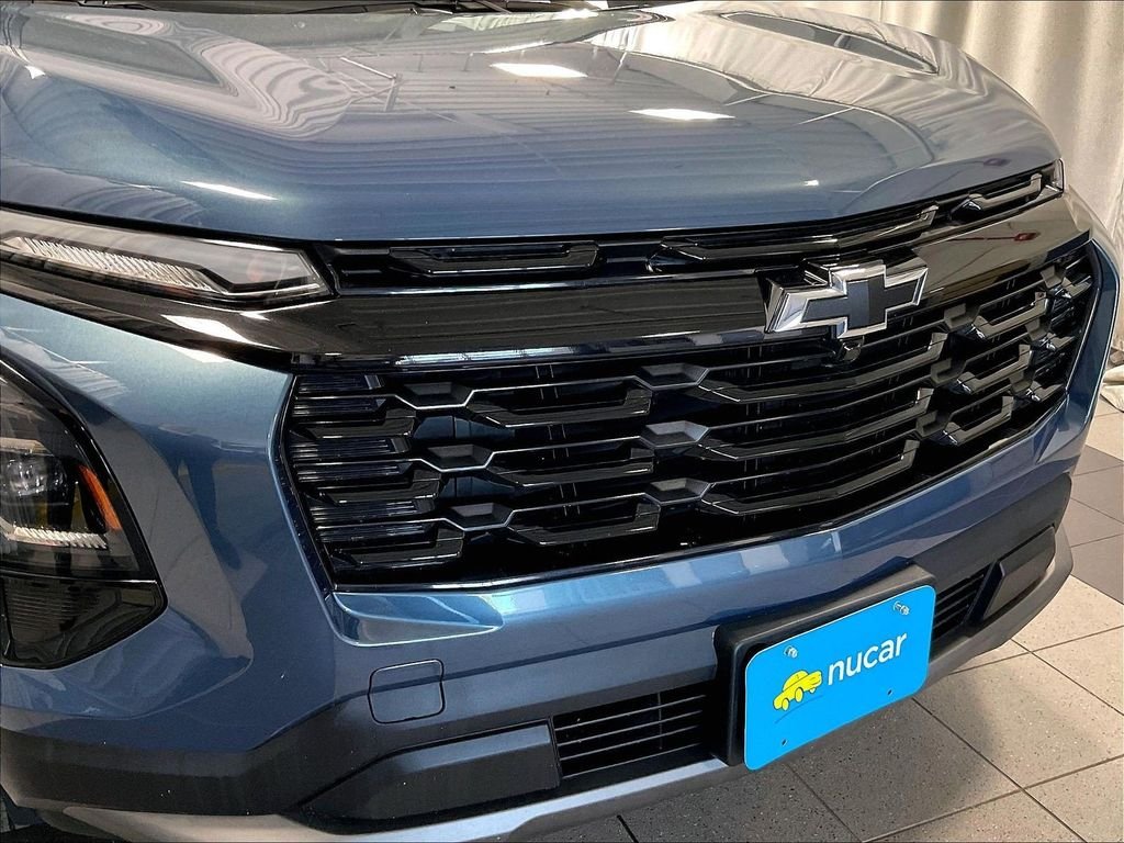 Used 2025 Blue Chevrolet LT image 31