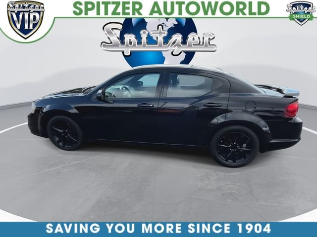 Used 2014 Black Dodge SE image 6