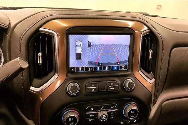 Used 2022 Black Chevrolet High Country image 30