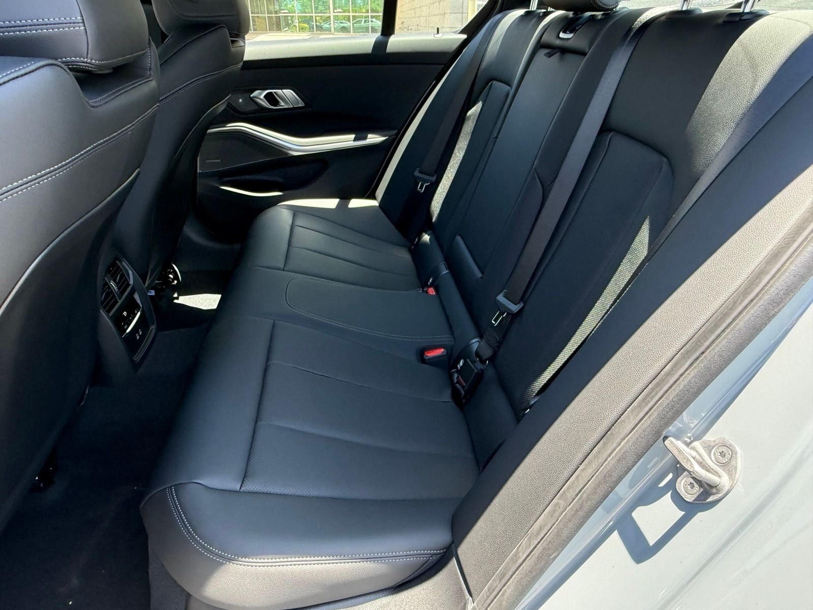 New 2026 Brooklyn Grey Metallic BMW 330i image 30