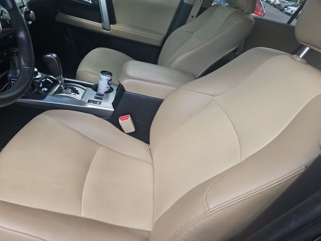 Used 2020 Black Toyota SR5 Premium image 5