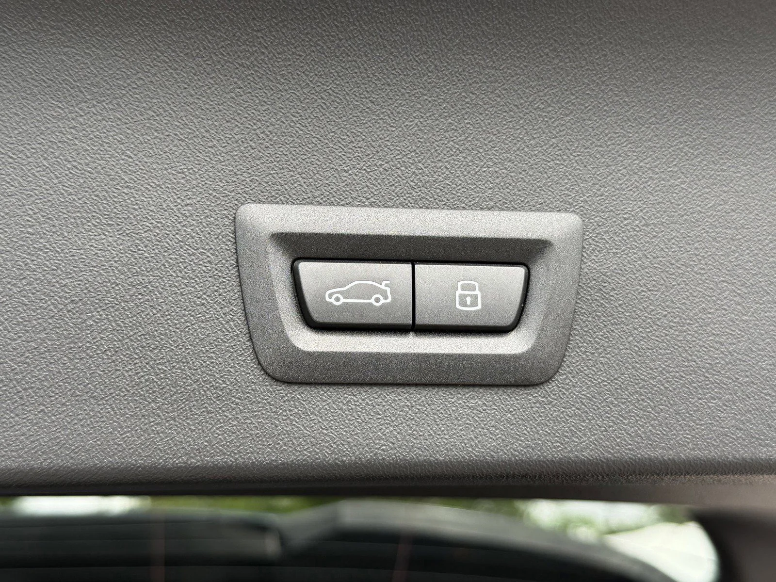 2026 BMW X3 30 - Photo 12