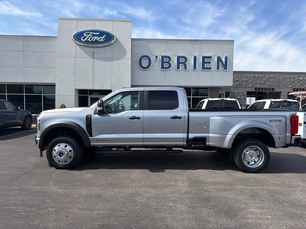 New 2027 Iconic Silver Metallic Ford F-450® XL image 2