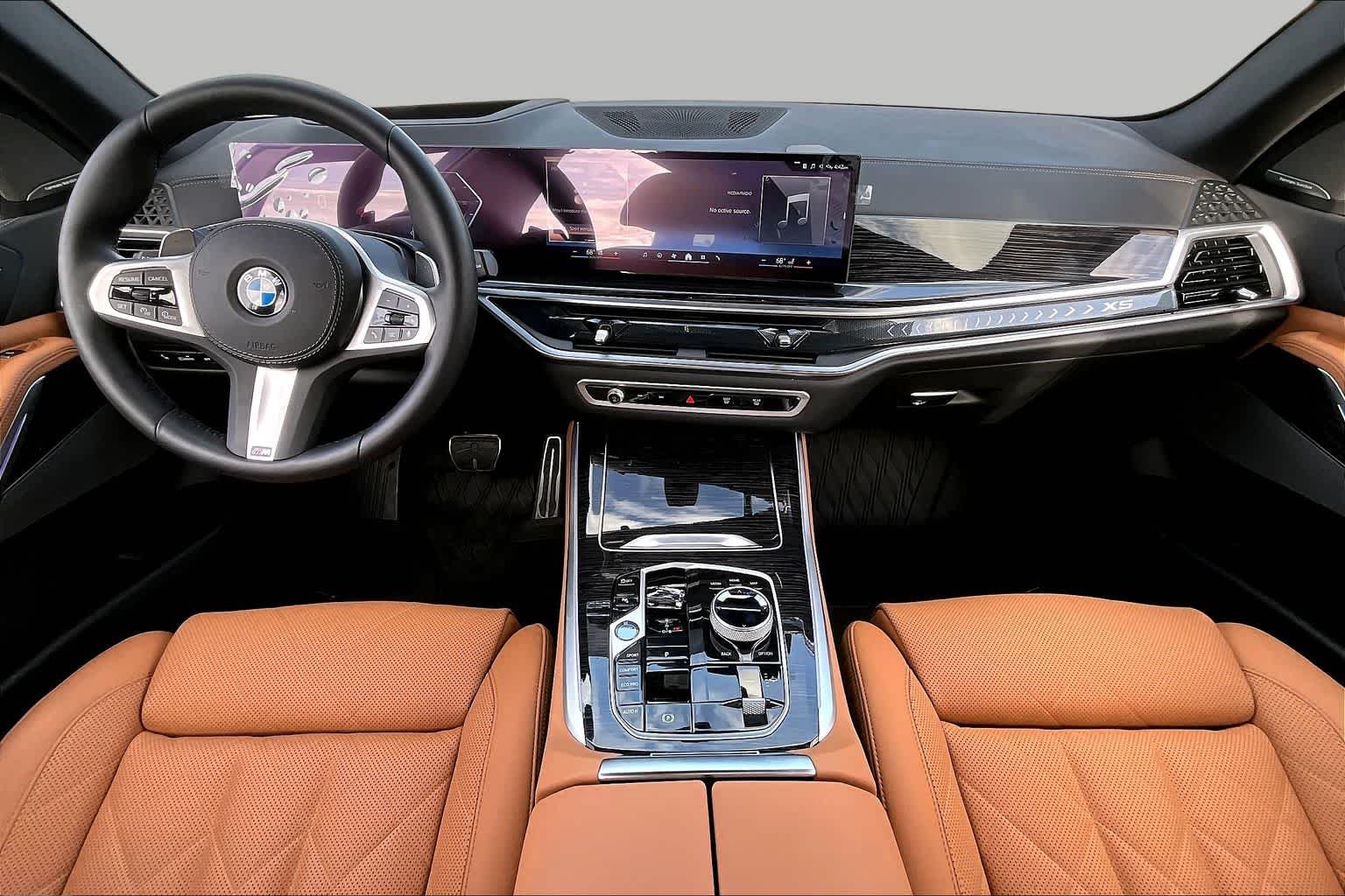 Used 2026 Manhattan Green Metallic BMW sDrive40i image 14