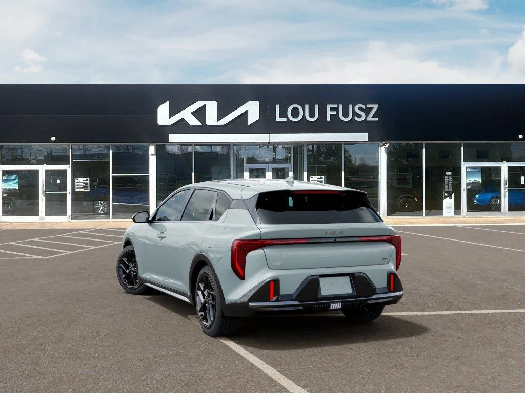 2026 Kia K4 GT-Line Turbo - Photo 4