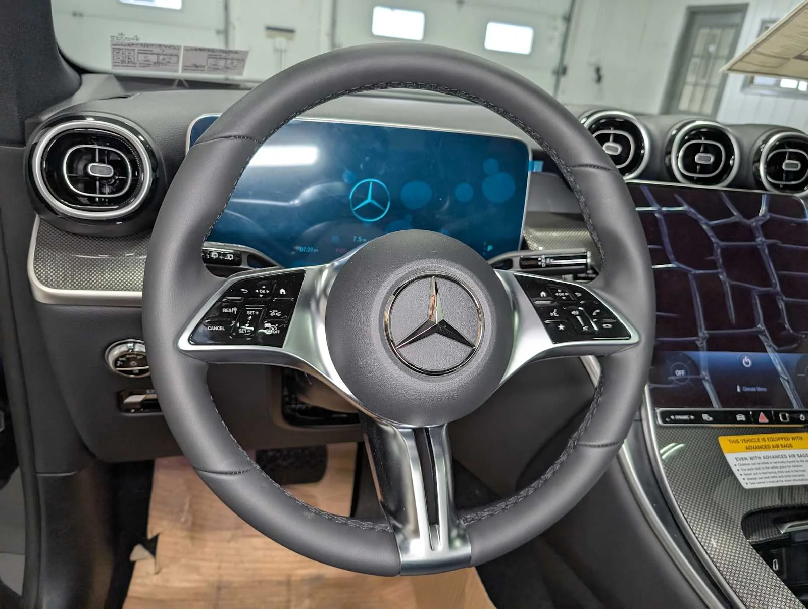 Certified Used 2026 Graphite Grey Metallic Mercedes-Benz GLC 300 image 32
