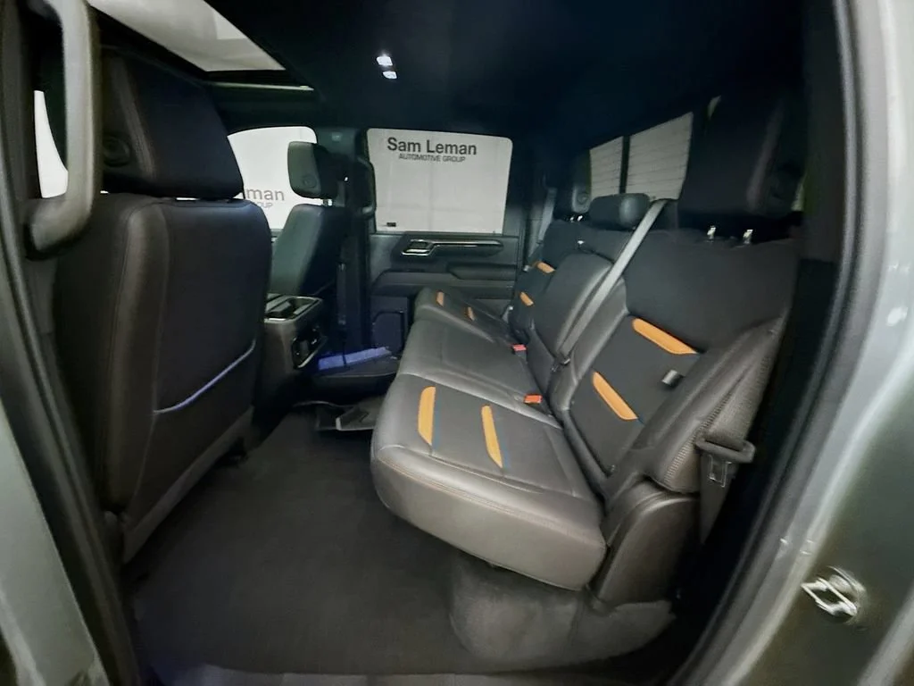 Used 2024 Sterling Metallic GMC AT4 image 28