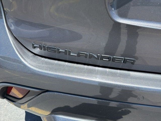 Used 2021 Gray Toyota Hybrid Limited image 7