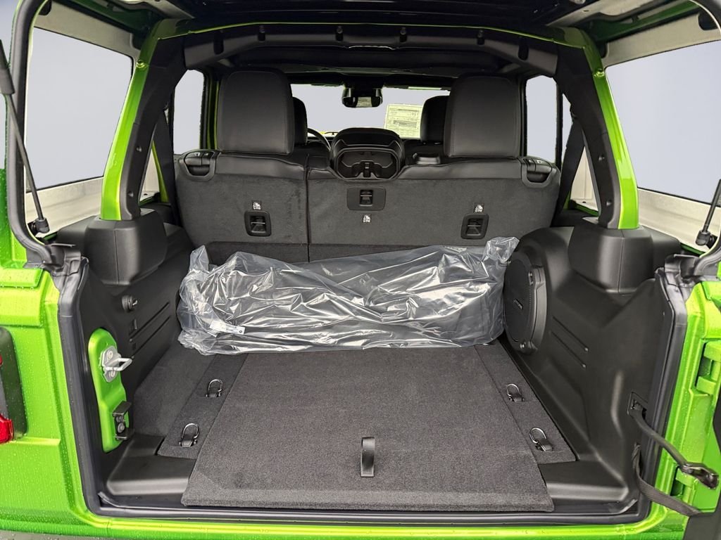 New 2026 Mojito Clear-Coat Exterior Paint Jeep Sahara image 20