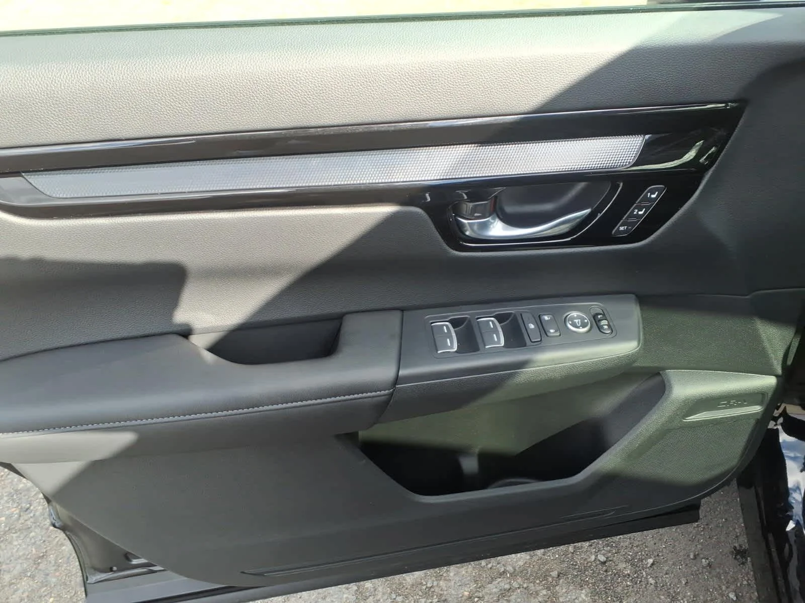 2027 Honda CR-V EX-L - Photo 17