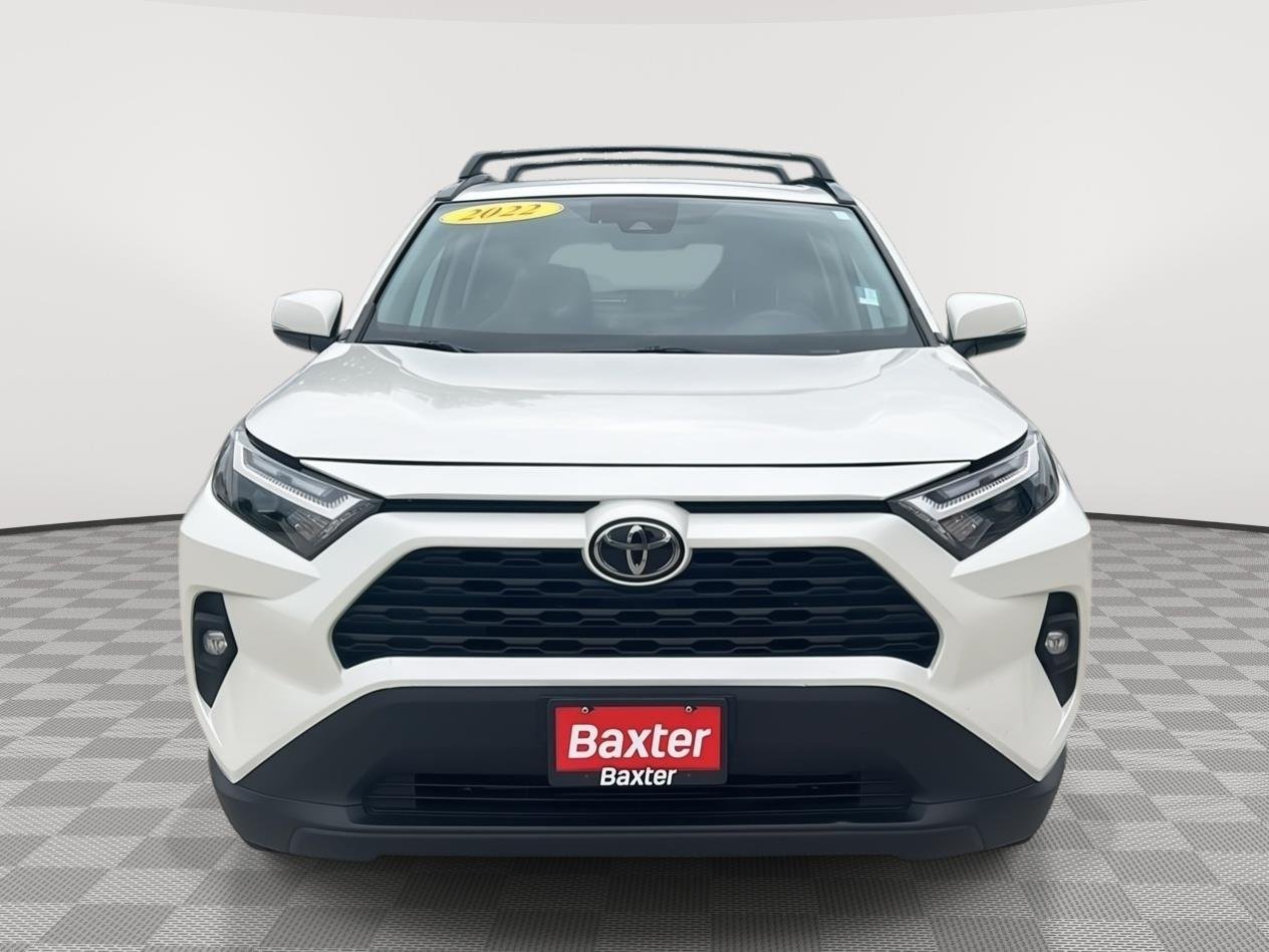 Used 2022 Blizzard Pearl Toyota XLE Premium image 5