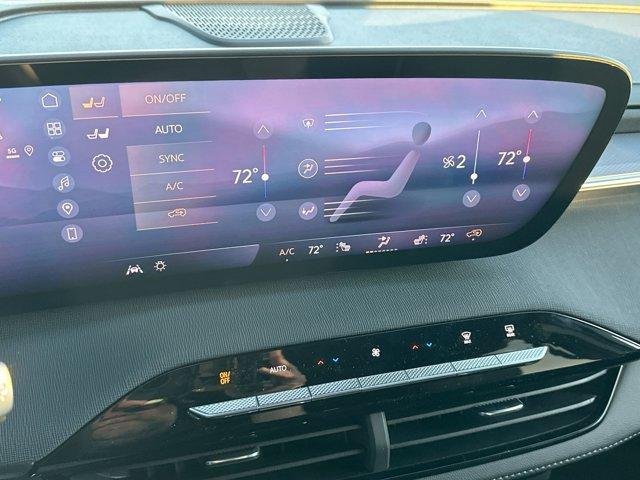 2026 Buick Enclave Sport Touring - Photo 19