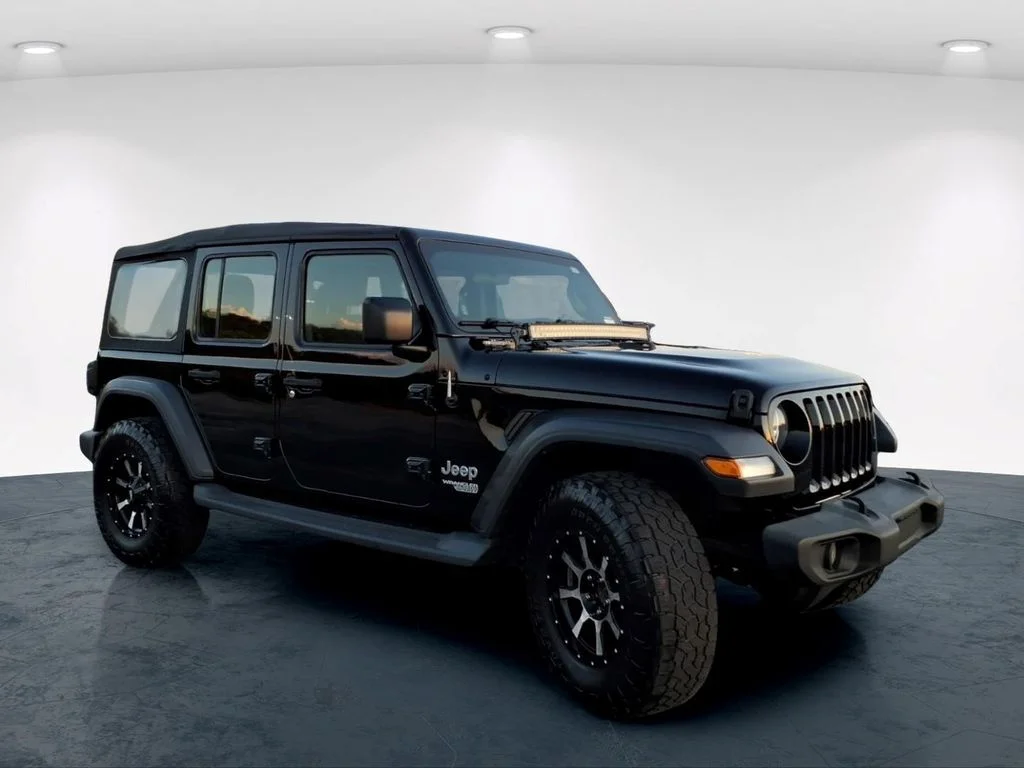 Used 2019 Black Jeep Unlimited Sport image 5