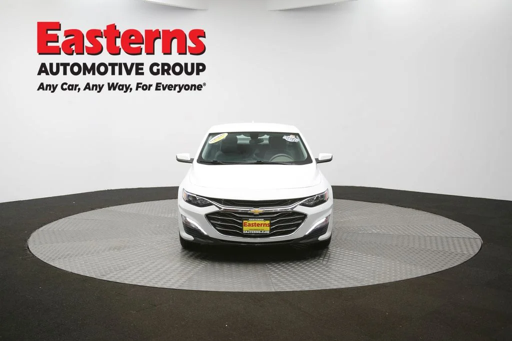 Used 2022 White Chevrolet LT image 49