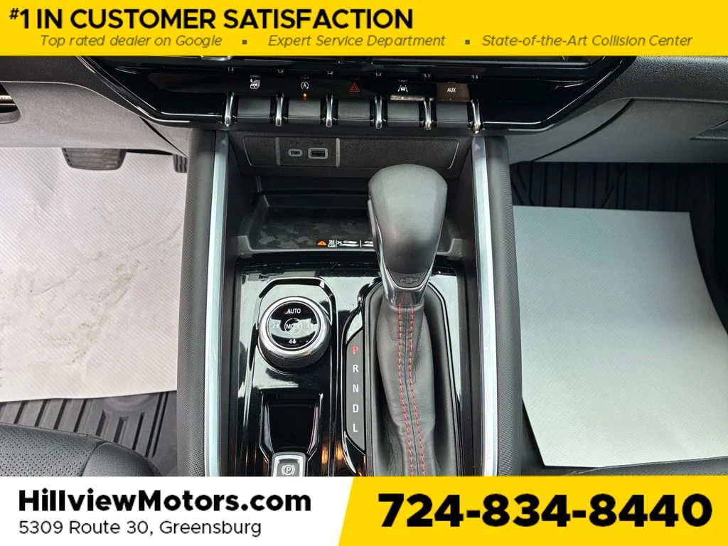 Used 2025 Black Chevrolet Z71 image 29