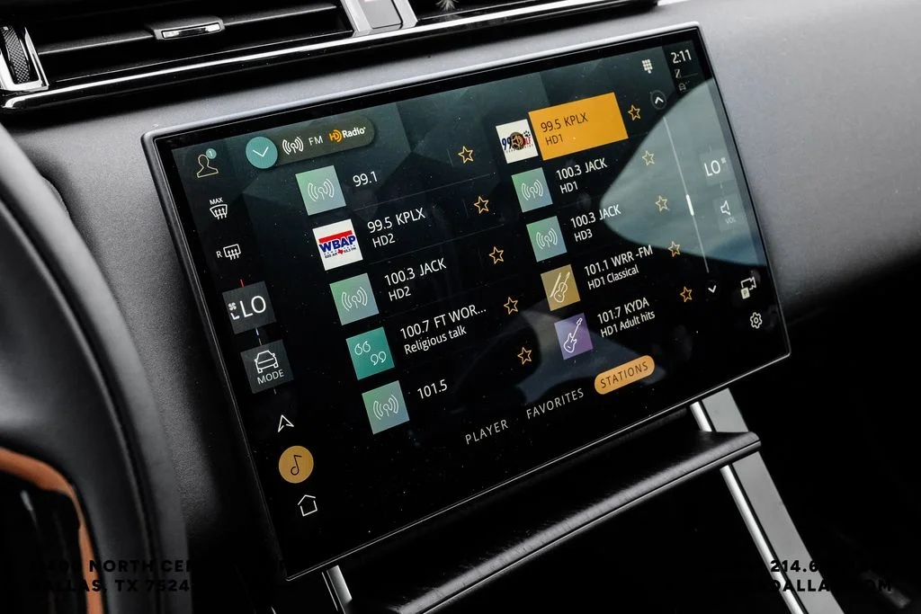 New 2026 Fuji White Land Rover S image 29