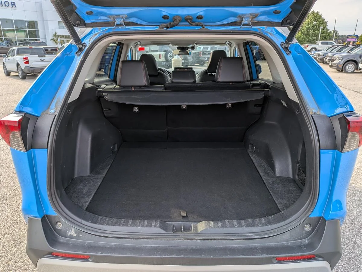 Used 2019 Blue Toyota Trail image 7