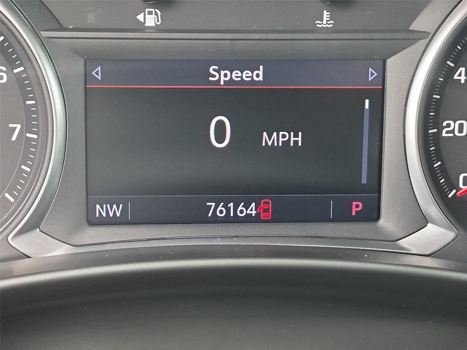 Used 2019 Iridescent Pearl Tricoat Chevrolet Premier image 22
