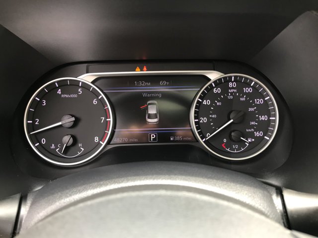Certified Used 2023 Gun Metallic Nissan SR image 16