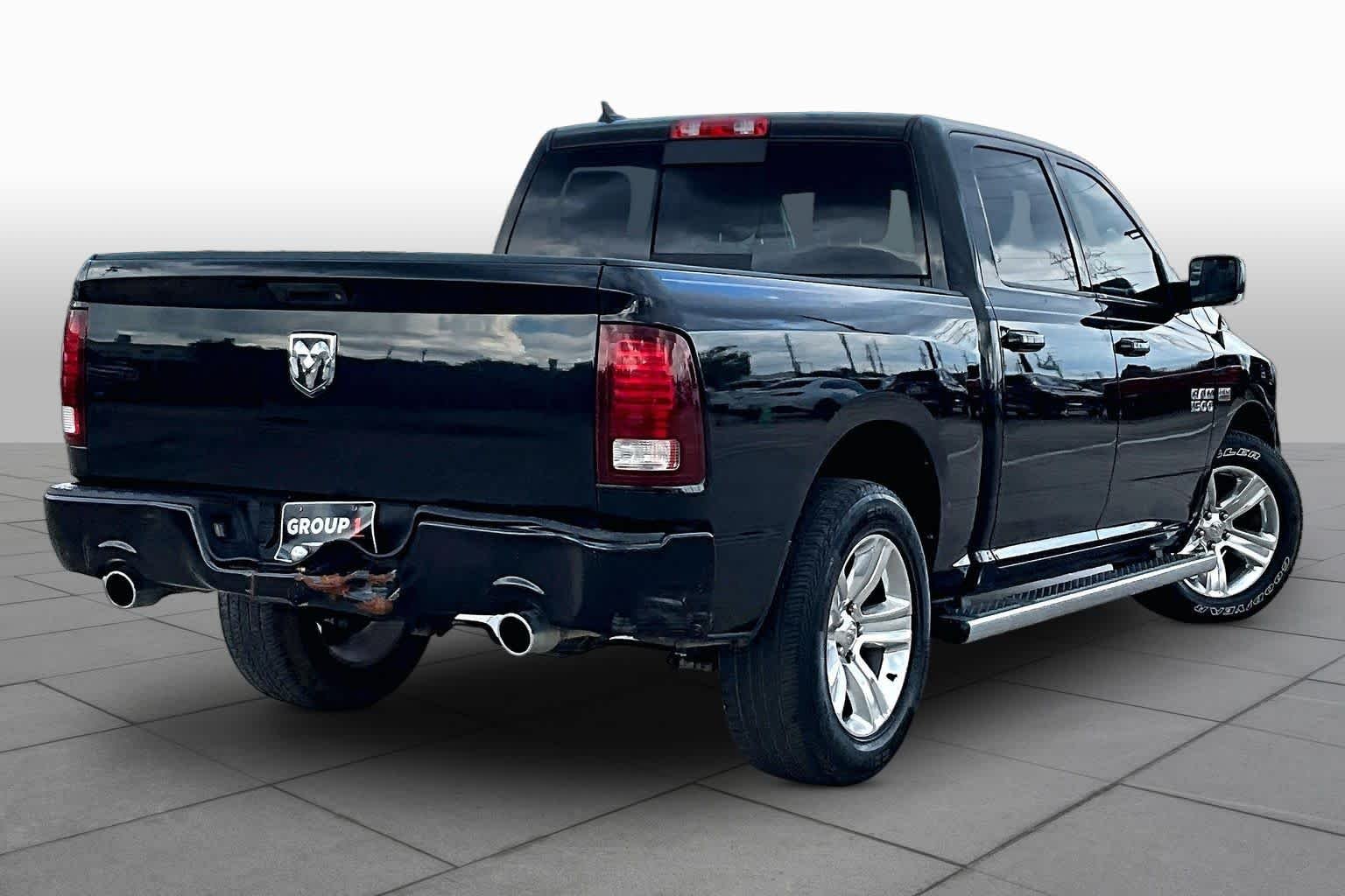 Used 2017 Brilliant Black Crystal Pearlcoat Ram Sport image 13