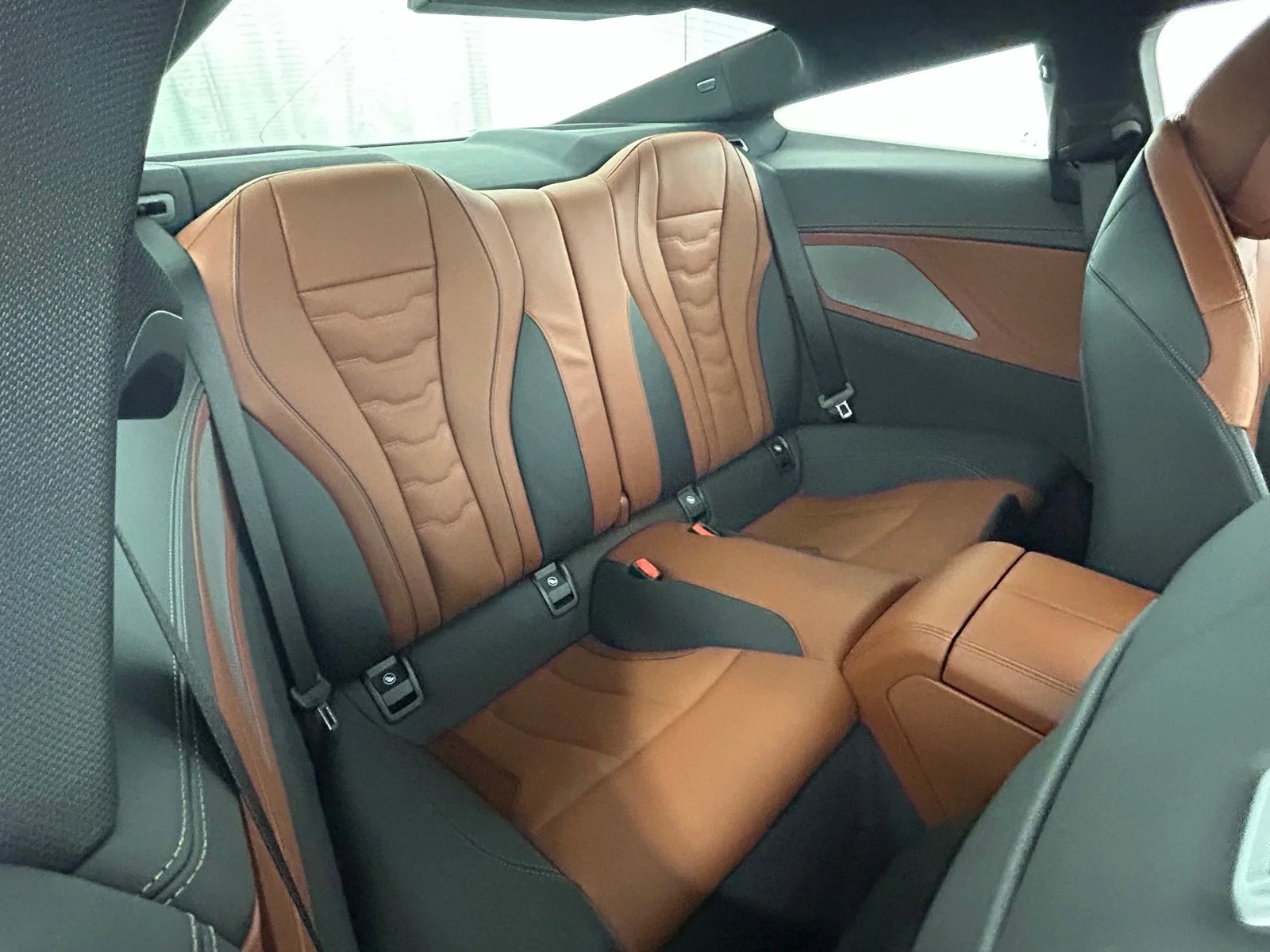 2026 BMW 8 Series 840i - Photo 37