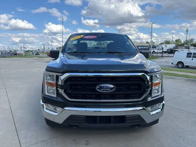 Used 2021 Green Ford XLT image 4