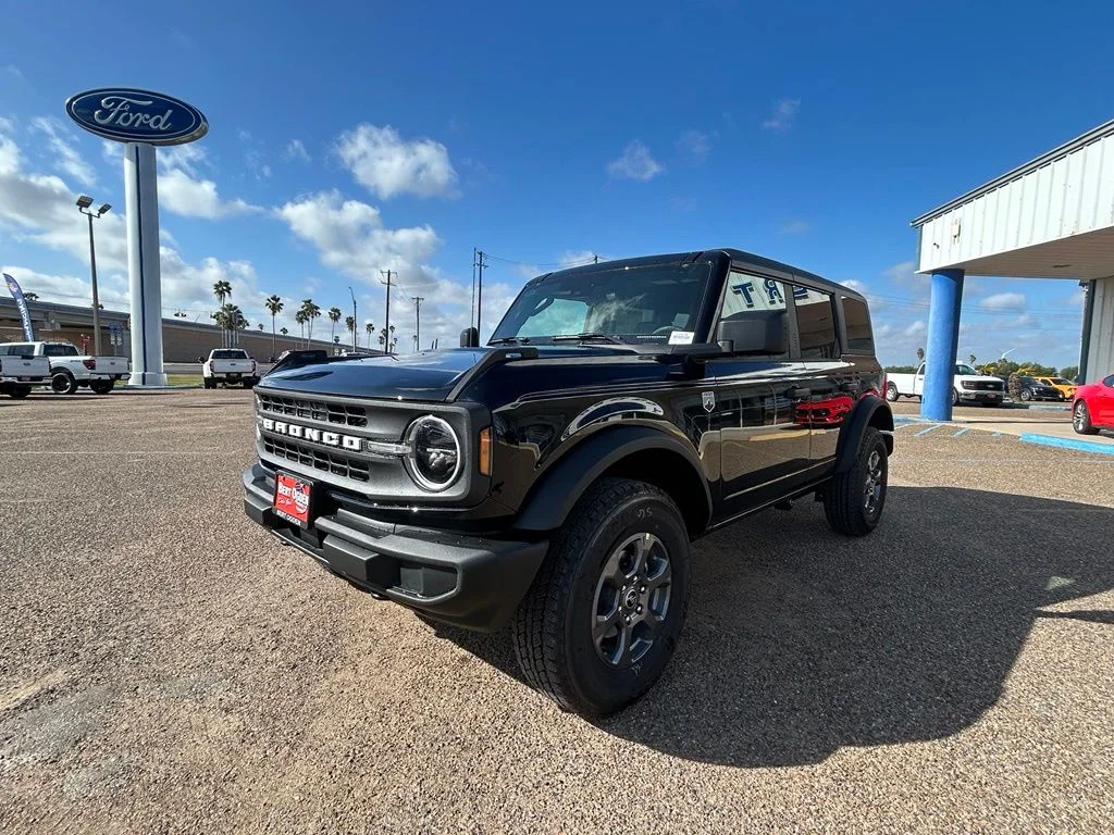New 2026 Shadow Black Ford Big Bend® image 3