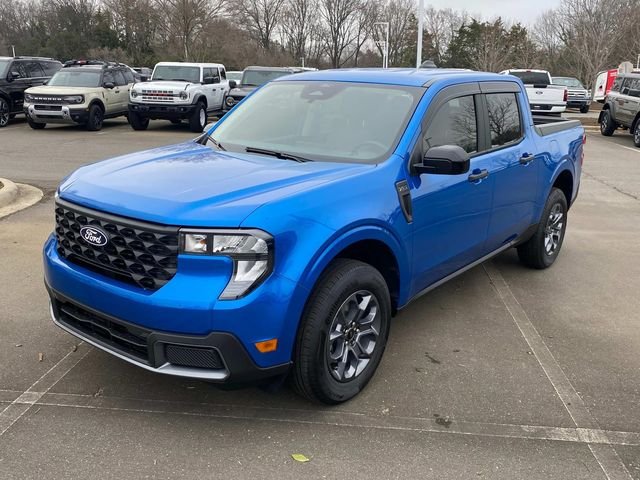 New 2026 Blue Ford XLT image 3