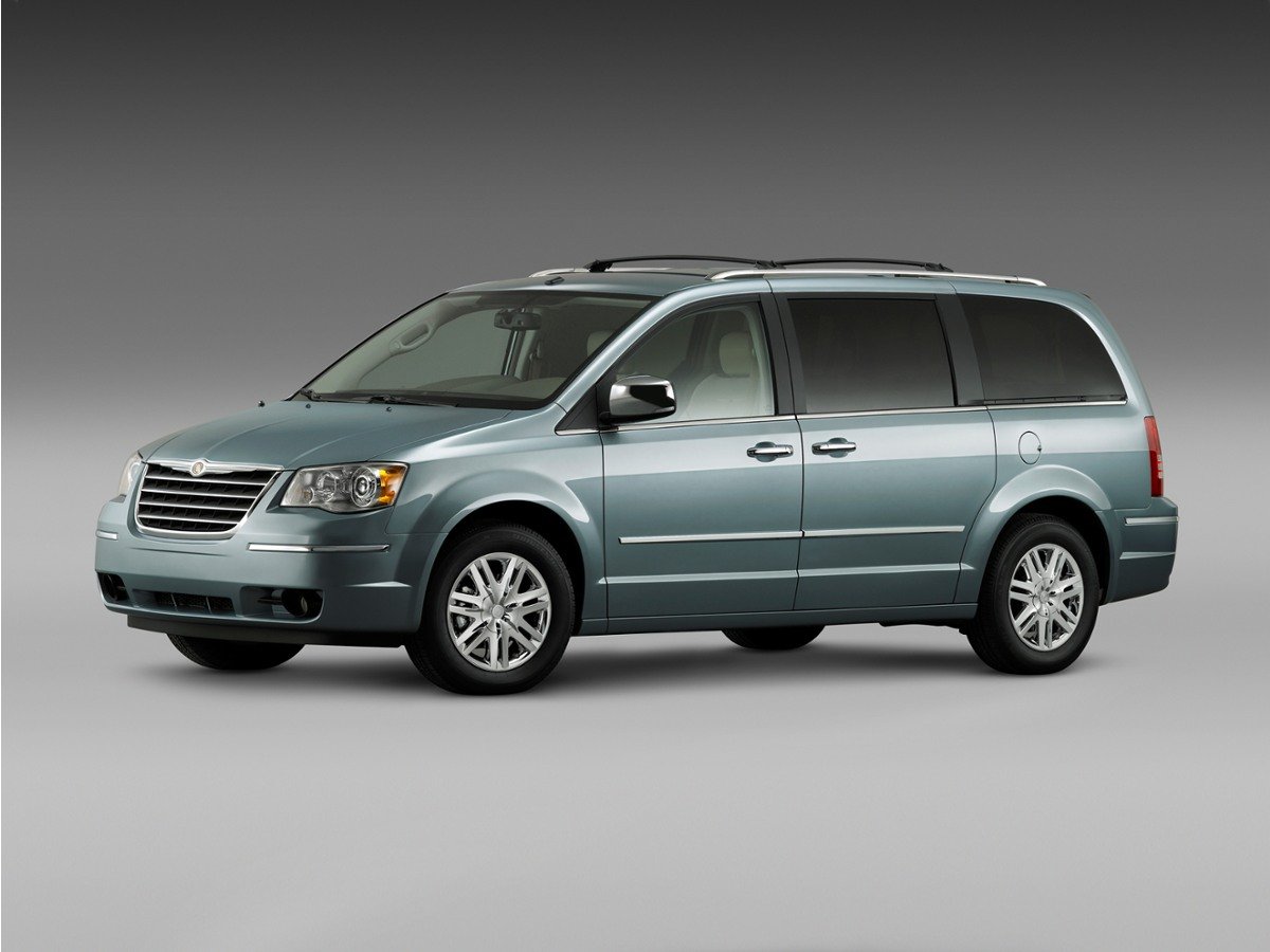 2009 Chrysler Town & Country's photo