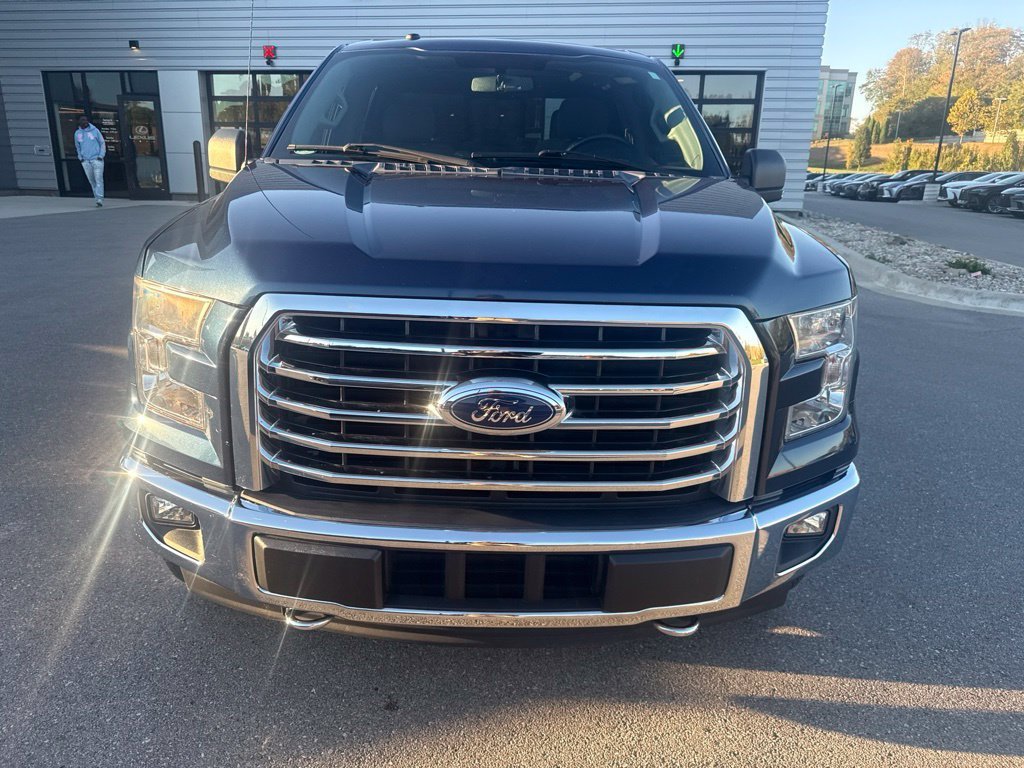 Used 2017 Blue Jeans Metallic Ford XLT image 8