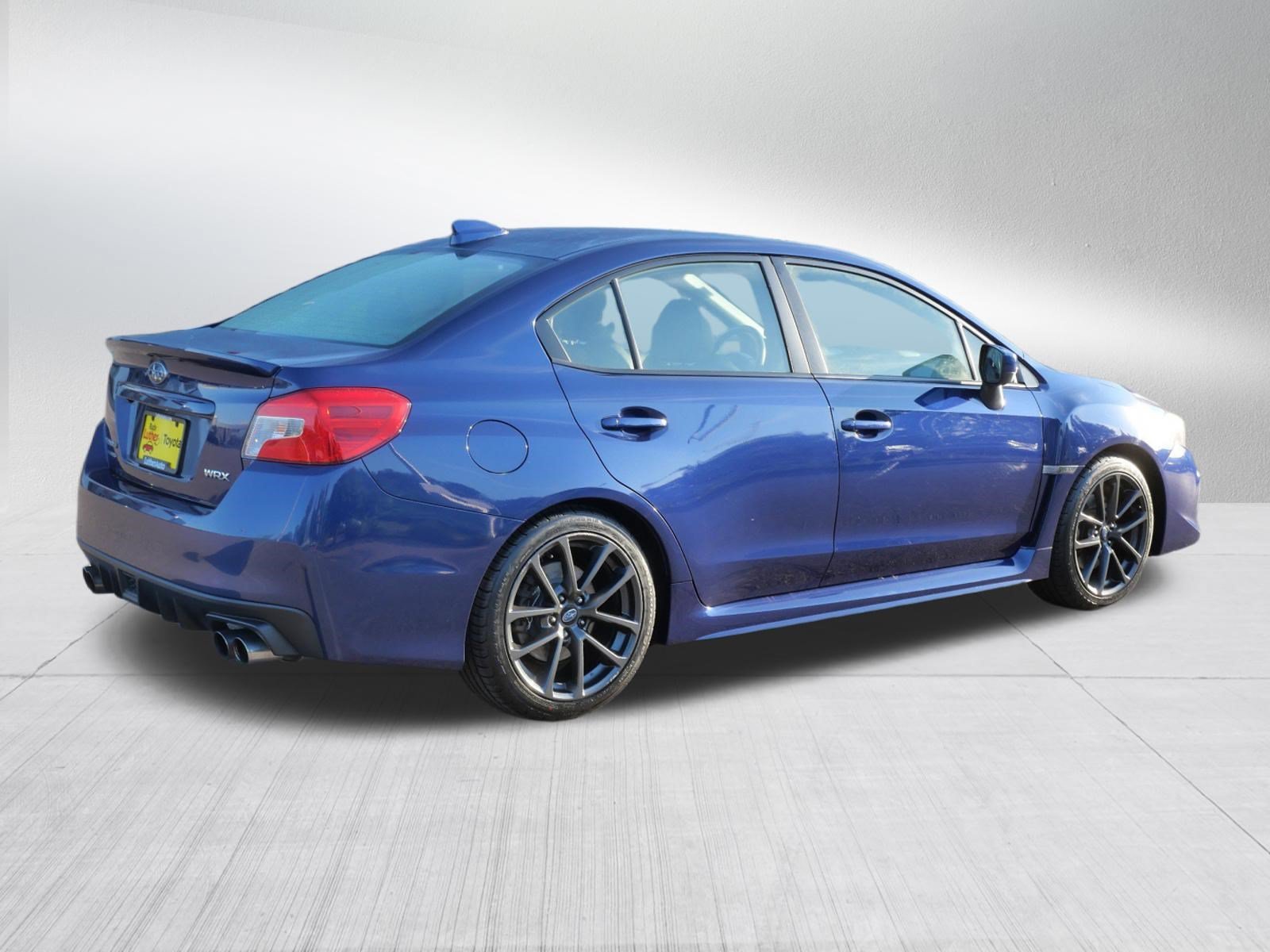 Used 2019 Lapis Blue Pearl Subaru Limited image 7