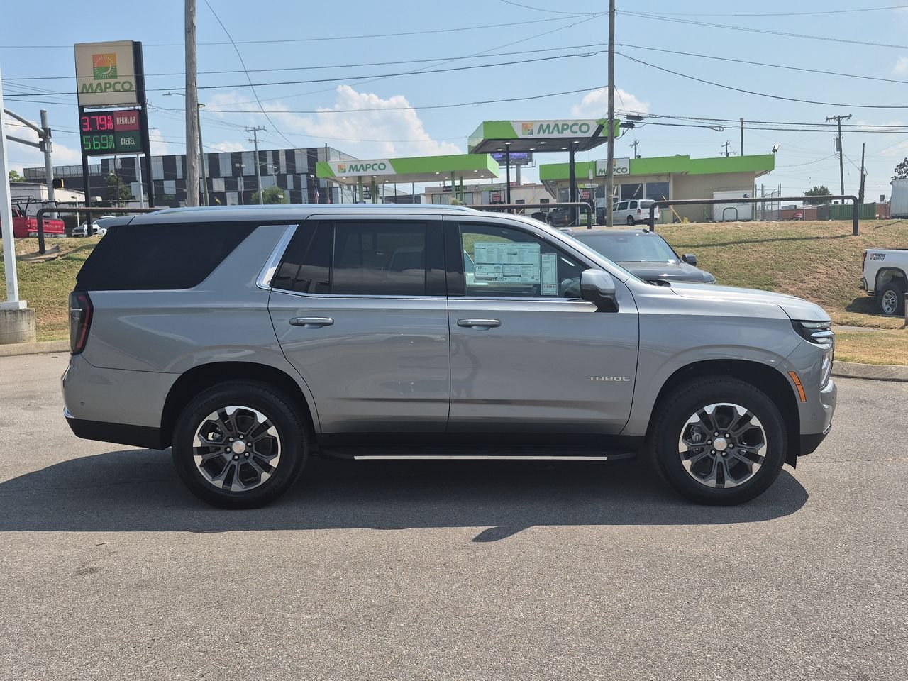 2026 Chevrolet Tahoe LT - Photo 9