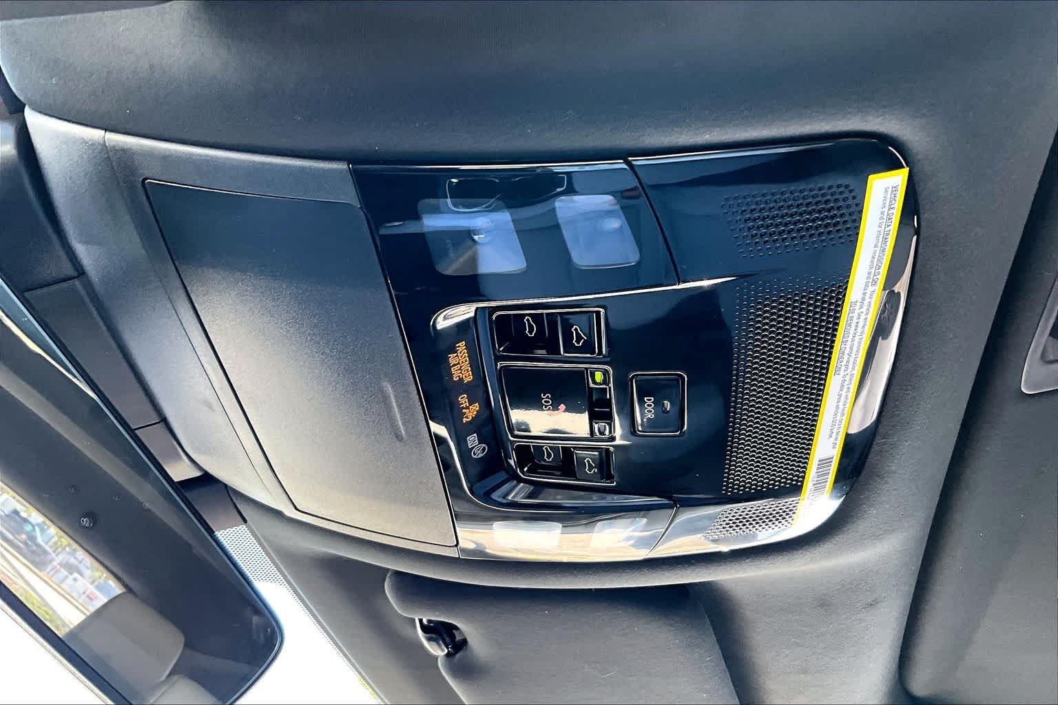 Used 2023 Iridium Lexus Premium image 31