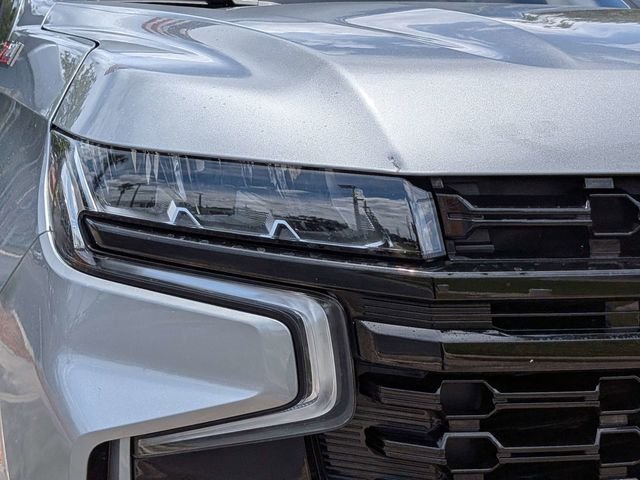 Used 2024 Gray Chevrolet Z71 image 9