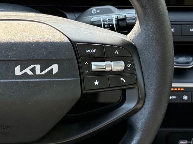 Used 2025 Blue Kia LXS image 17