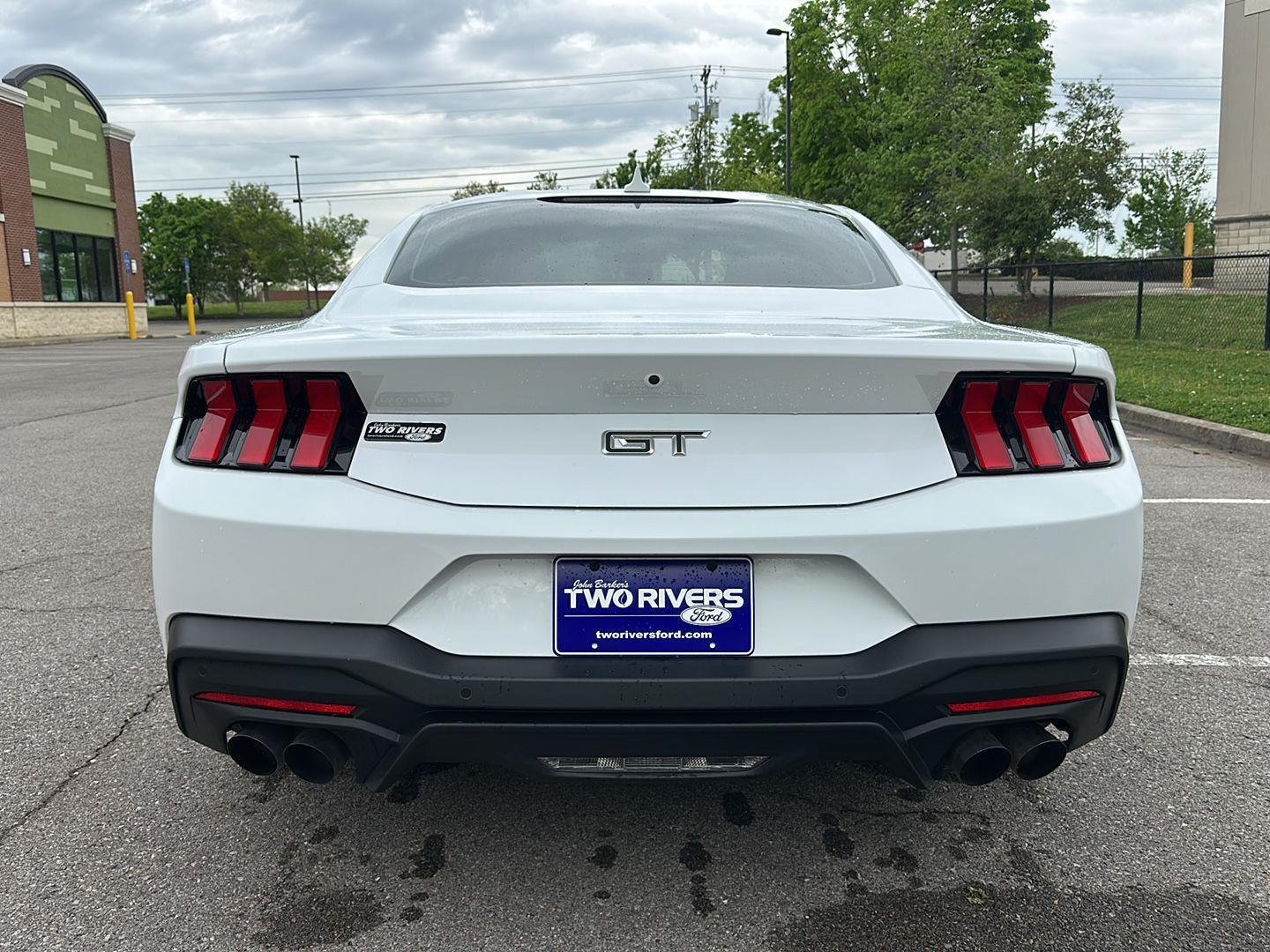 Certified Used 2025 Oxford White Ford GT Premium image 4