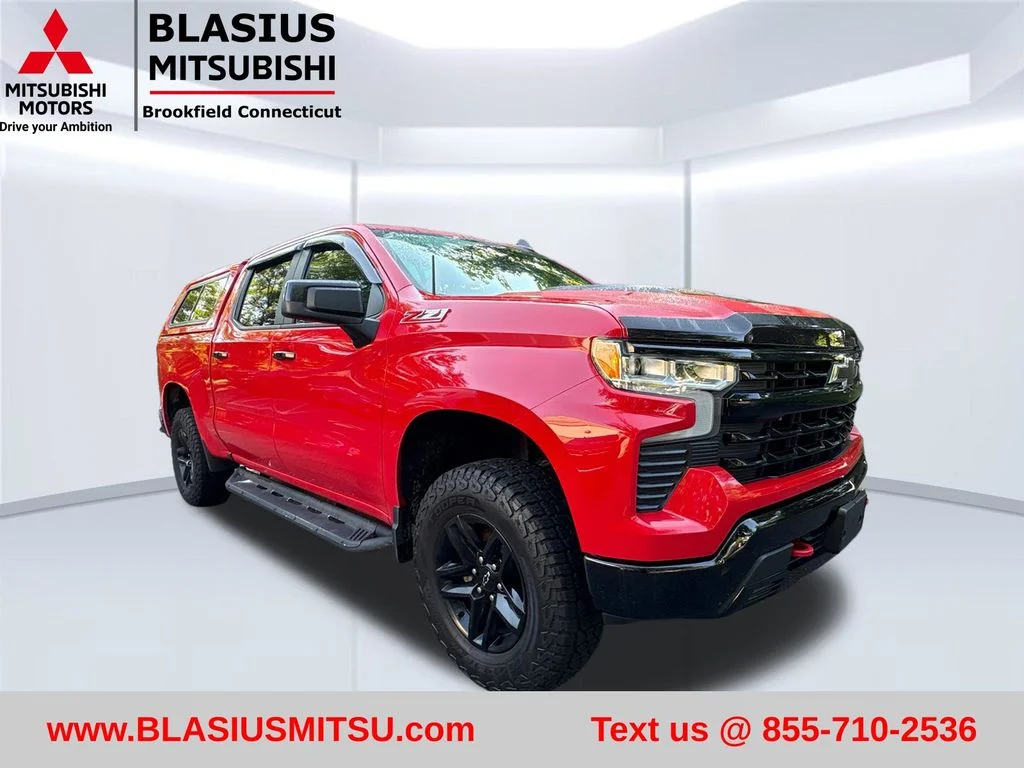 Used 2022 Red Chevrolet LT Trail Boss image 6