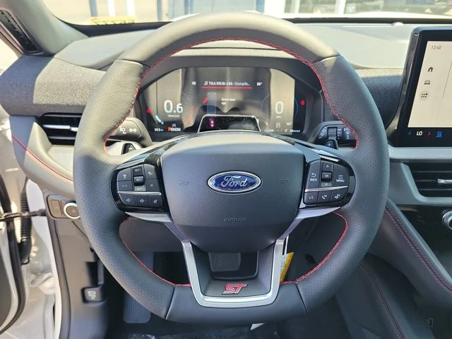 New 2026 Star White Metallic Tri-Coat Ford ST image 23